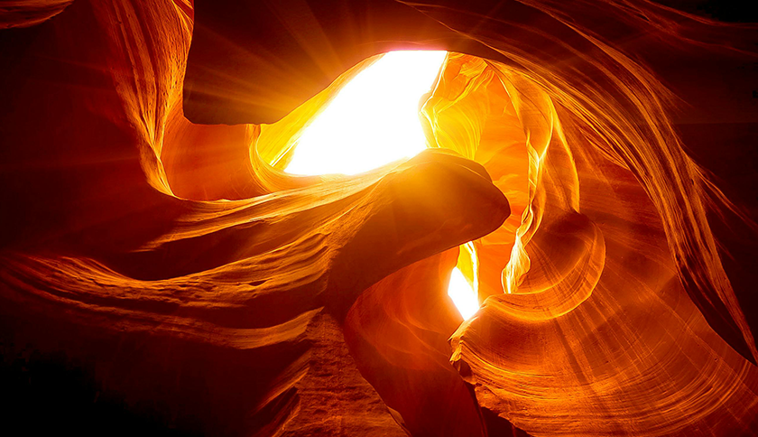 凯发天生一触即发制药盛装参展2024西鼎会，共绘健康产业新蓝图！